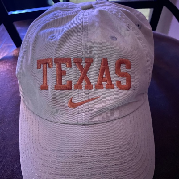 Nike Other - Nike Texas Campus Cap